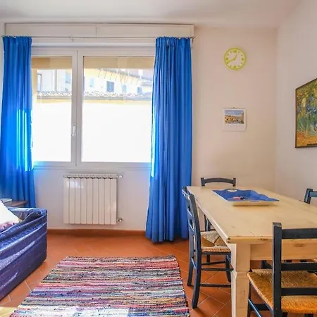 Nice Apartment Near Ponte Vecchio Florence Buitenkant foto